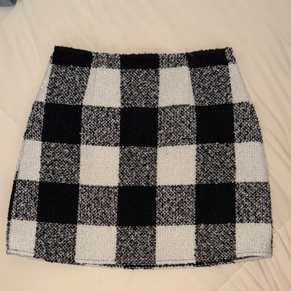 Forever 21 Black and White Plaid/ Checkered Skirt